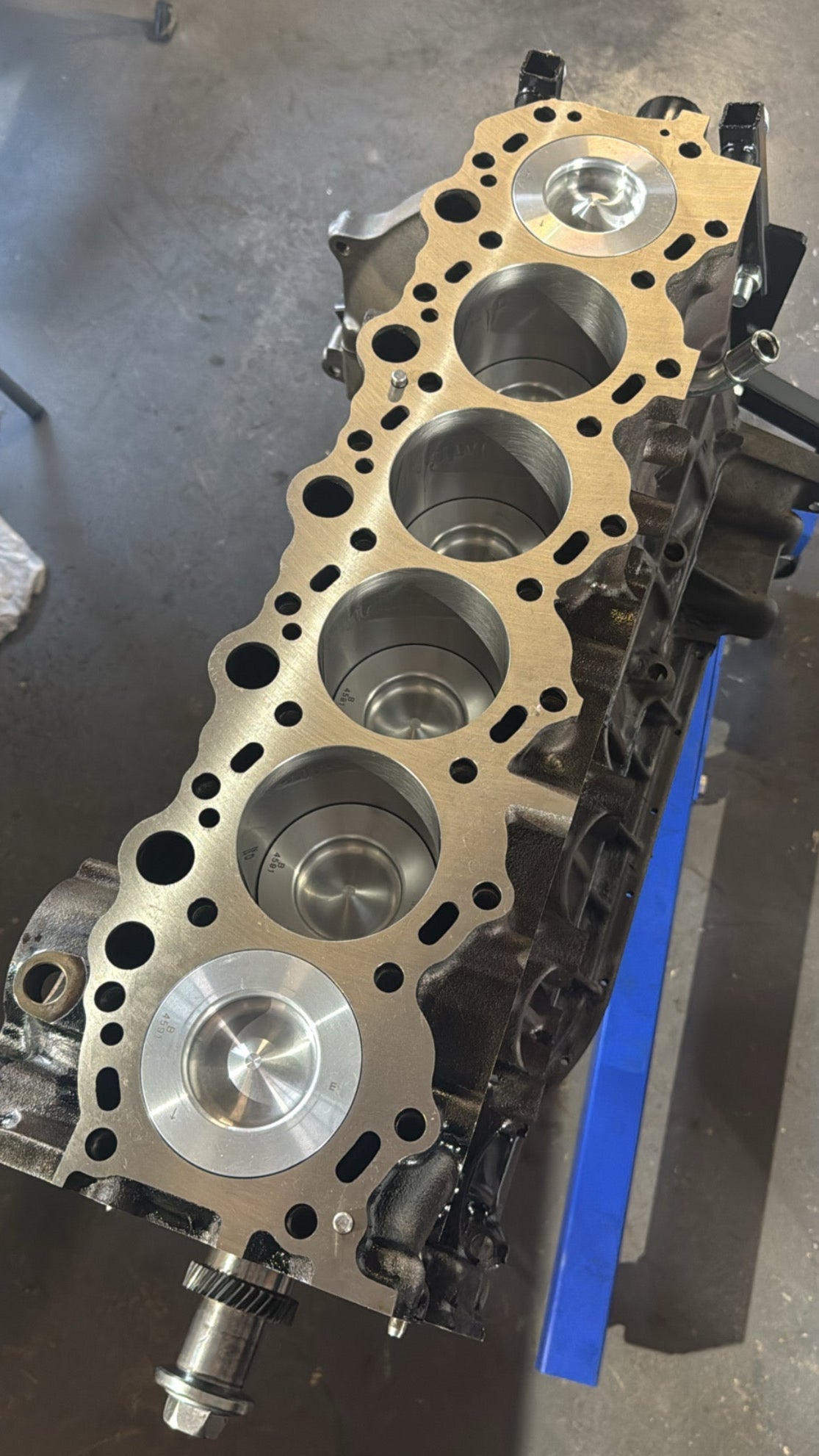 1hdfte Rod and piston high performance